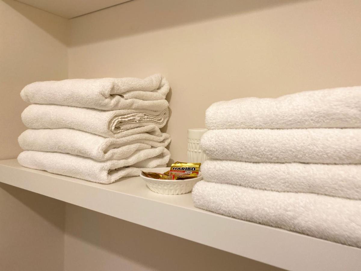 Zentrale Ferienwohnung Fuer Bis Zu 4 Personen 不来梅港 外观 照片